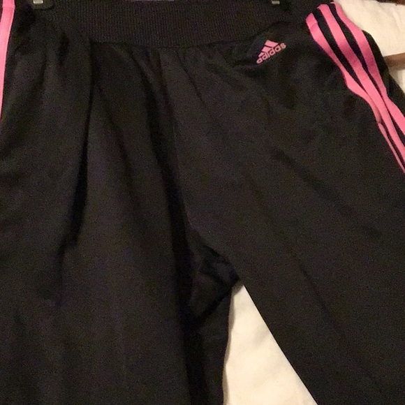 Adidas - Picture 2 of 2